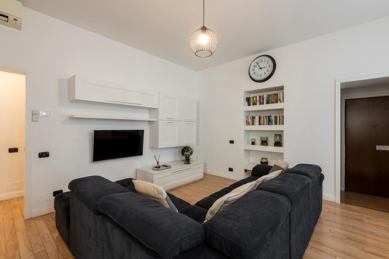 Boutique Apartment Porta Duomo, Close To The Lake! Комо Екстер'єр фото