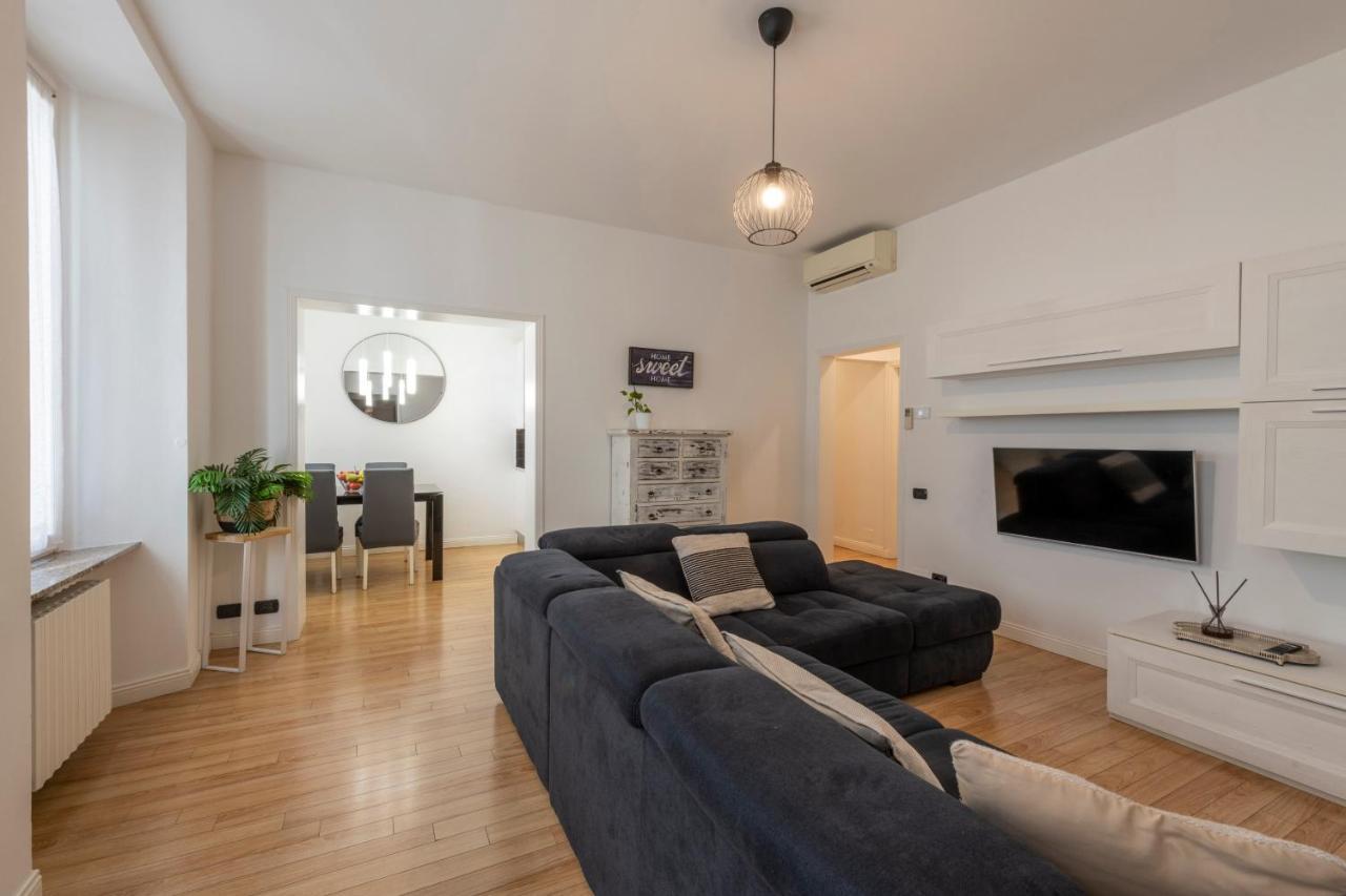 Boutique Apartment Porta Duomo, Close To The Lake! Комо Екстер'єр фото