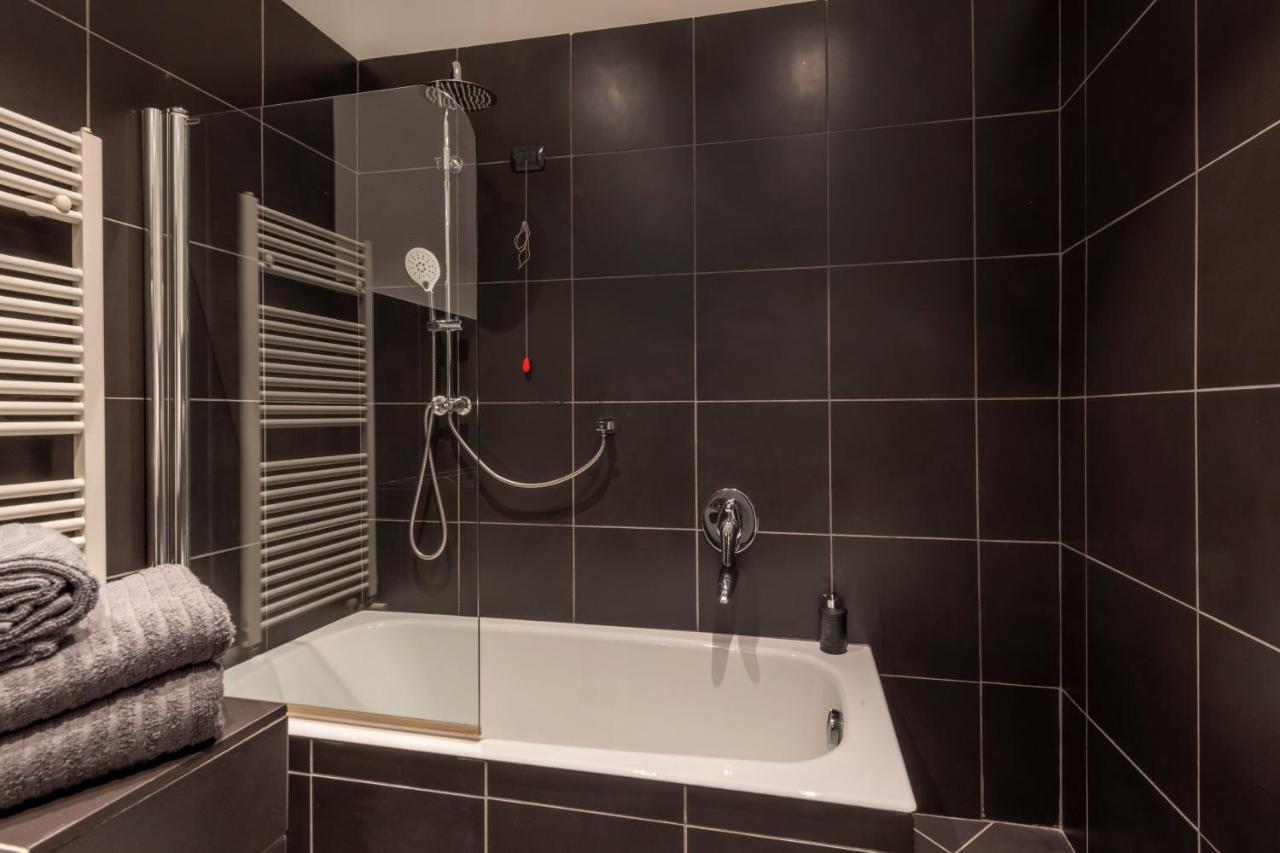 Boutique Apartment Porta Duomo, Close To The Lake! Комо Екстер'єр фото